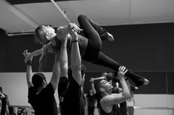 Photo Flash: In Rehearsal with Luis Salgado & LATIN QUARTER SHOW Dancers 