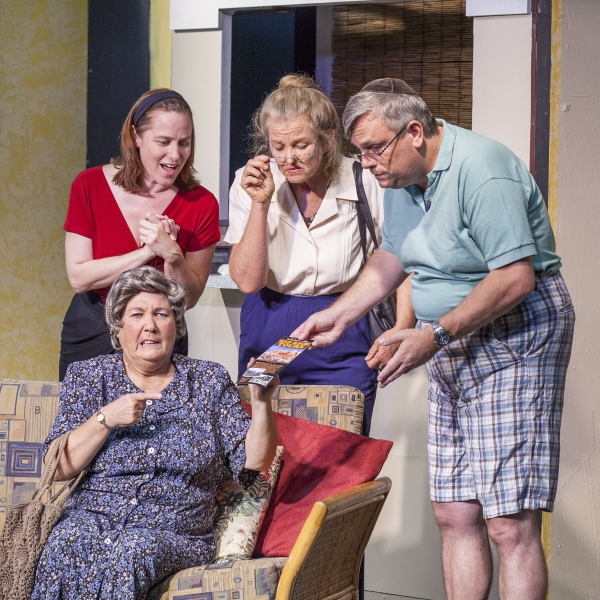 Photo Flash: ProArts Playhouse's BERMUDA AVENUE TRIANGLE, Begin. 10/11 Image