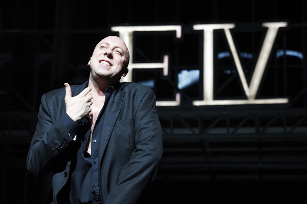 Photo Flash: First Look at Great Lakes Theater's RICHARD III, Starring Lynn Robert Berg Image