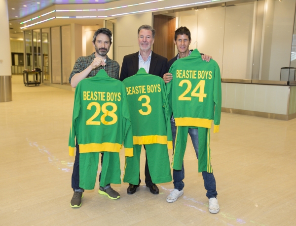 Photo Flash: Beastie Boys, Larry Holmes and Larry Johnson Donate Memorabilia to MSG's New Signature Suite Image