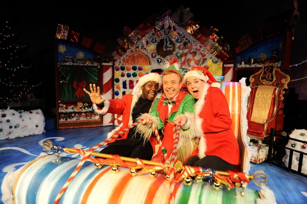 Photo Flash: Sneak Peek at Horizon Theatre's SANTALAND DIARIES Image