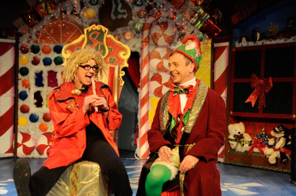 Photo Flash: Sneak Peek at Horizon Theatre's SANTALAND DIARIES Image