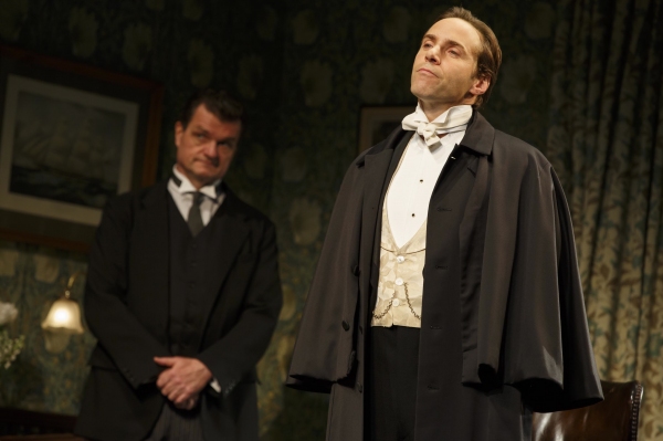Photo Flash: First Look at Roger Rees, Charlotte Parry & More in Roundabout's THE WINSLOW BOY! Image