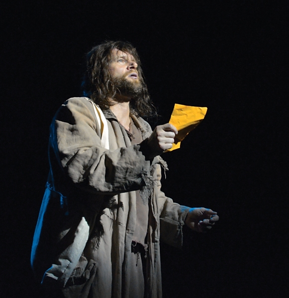 Photo Flash: First Look at LES MISERABLES at Beef & Boards Dinner Theatre Image