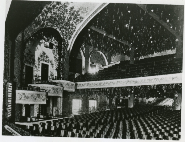 Photo Coverage: Celebrate 100 Years at the Elgin and Winter Garden Chandelier Gala Image
