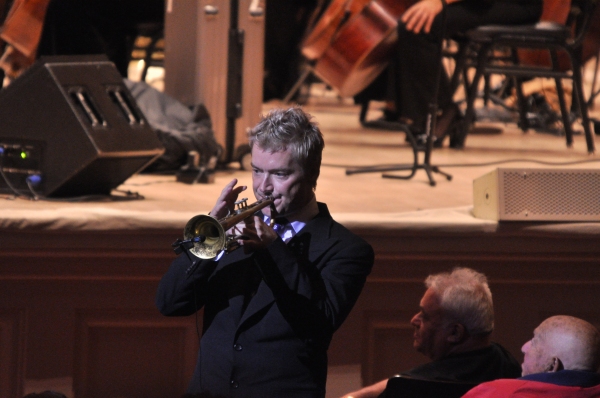 Photo Coverage: Chris Botti Plays Joins New York Pops for Season Opener Image