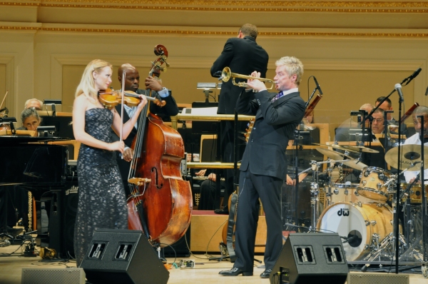 Photo Coverage: Chris Botti Plays Joins New York Pops for Season Opener Image
