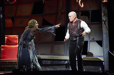 Photo Flash: SWEENEY TODD at the Great Lakes Theater at Hanna Thatre, PlayhouseSquare Image