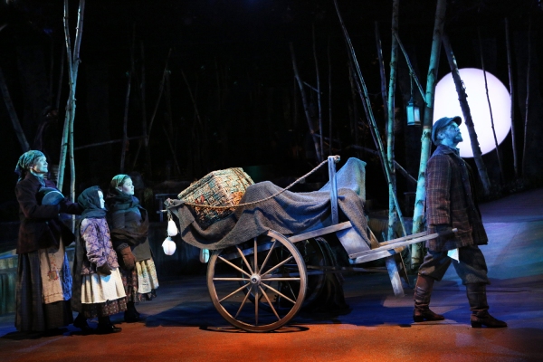 Photo Flash: First Look at Keith Rice, Michelle Barber and More in CDT's FIDDLER ON THE ROOF Image