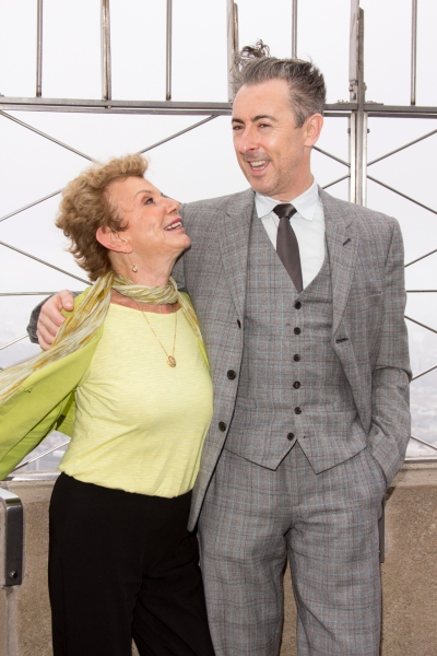 Photo Coverage: Alan Cumming Lights Up Empire State Building for MAKE BELIEVE ON BROADWAY Image