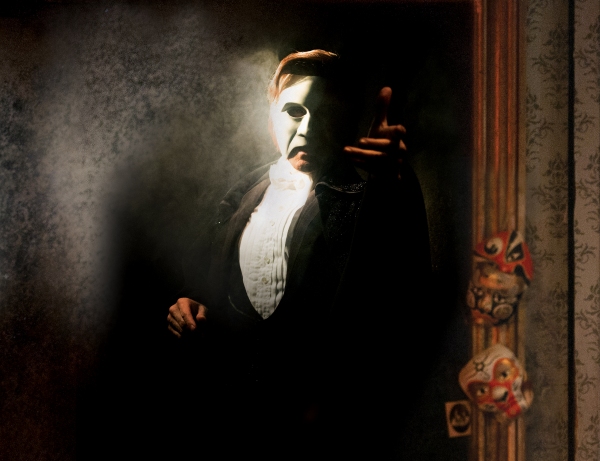 Photo Flash: Mark Campbell, Julia Udine & Ben Jacoby to Lead THE PHANTOM OF THE OPERA National Tour; Full Cast Announced! Image