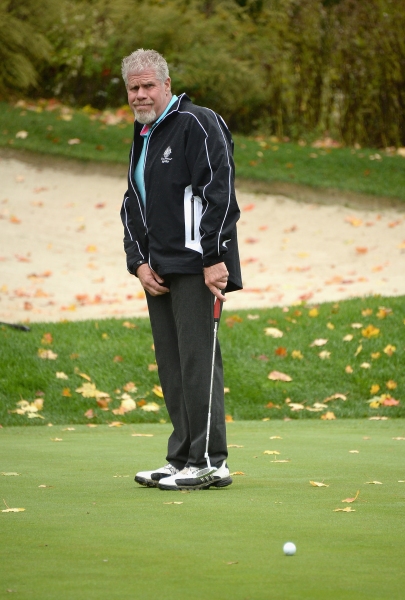Photo Flash: Ron Perlman, Richard Kind and More Raise $130K at SAG Foundation's NY Golf Classic 