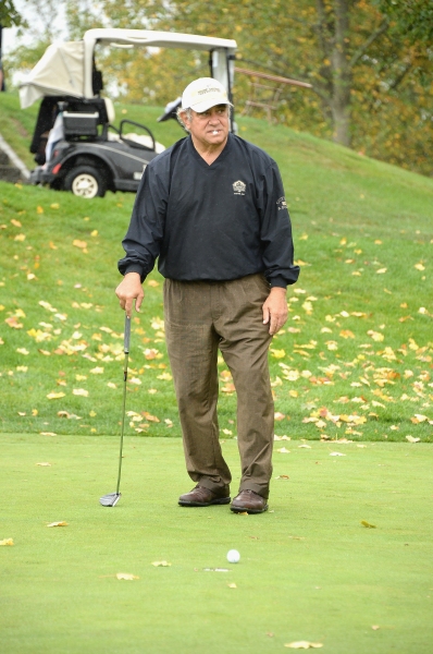 Photo Flash: Ron Perlman, Richard Kind and More Raise $130K at SAG Foundation's NY Golf Classic 