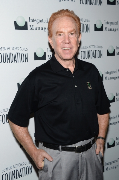 Photo Flash: Ron Perlman, Richard Kind and More Raise $130K at SAG Foundation's NY Golf Classic Image