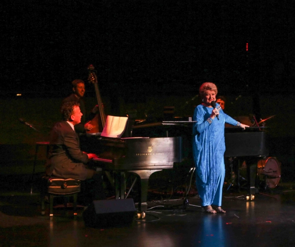 Photo Coverage: Jack Jones Honored at The 24th New York Cabaret Convention Image