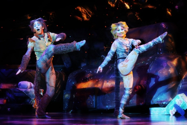 Photo Flash: First Look at Kenneth Prymus, Jennifer Shrader and More in NCT's CATS Image