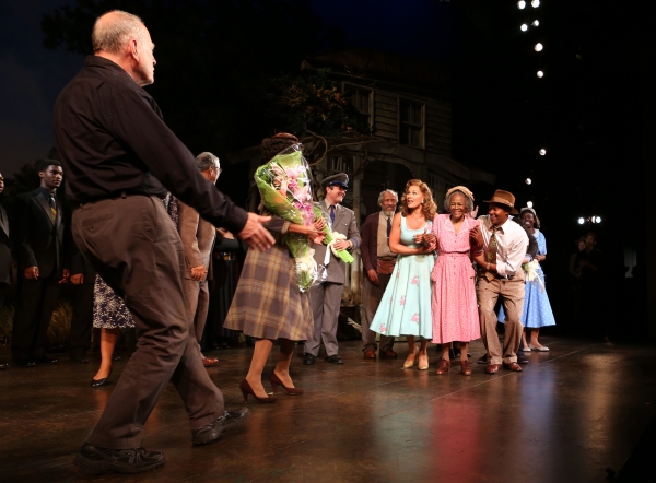 Photo Coverage: Cicely Tyson & THE TRIP TO BOUNTIFUL Cast Take Final Bow on Broadway Image