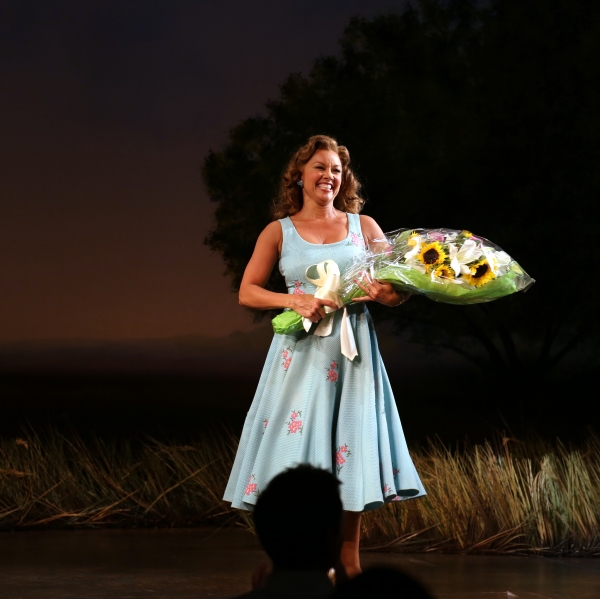 Photo Coverage: Cicely Tyson & THE TRIP TO BOUNTIFUL Cast Take Final Bow on Broadway Image
