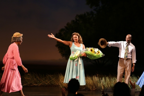 Photo Coverage: Cicely Tyson & THE TRIP TO BOUNTIFUL Cast Take Final Bow on Broadway Image