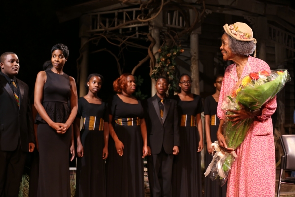 Photo Coverage: Cicely Tyson & THE TRIP TO BOUNTIFUL Cast Take Final Bow on Broadway Image