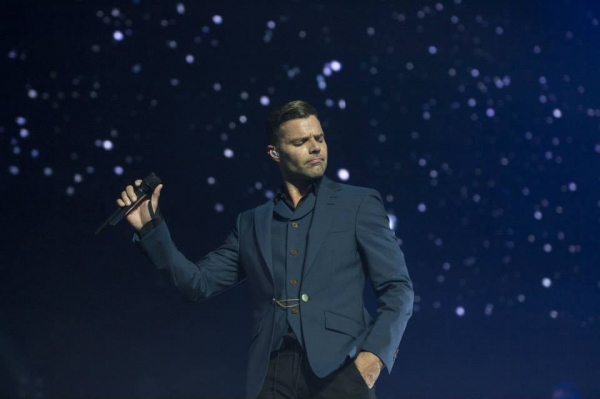 Photo Flash: Ricky Martin Rocks Adelaide; Performance Shots! Image