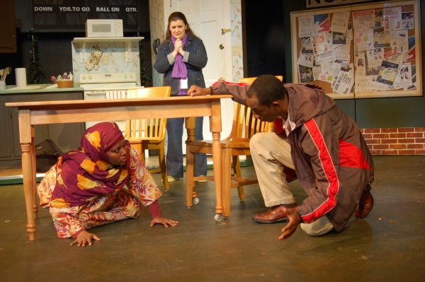 Photo Flash: First Look at Horizon Theatre's THIRD COUNTRY, Extended thru 10/25 Image