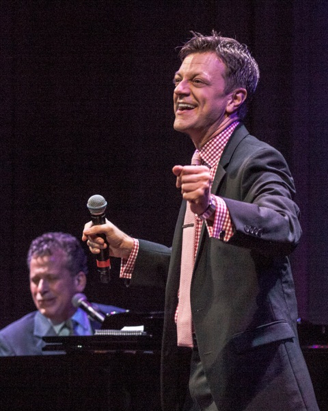 Photo Flash: Stars of JERSEY BOYS, MDQ, VEGAS!, ROCK OF AGES and More Join 'Cast Party' in Vegas Image
