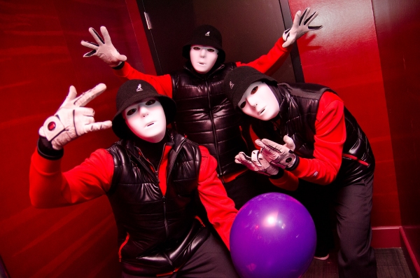 Photo Flash: LAX Nightclub Celebrates Anniversary with Performance by Jabbawockeez 