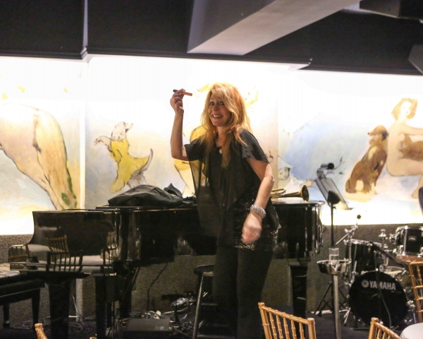 Photo Coverage: Kelly Clinton Plays Cafe Carlyle Image