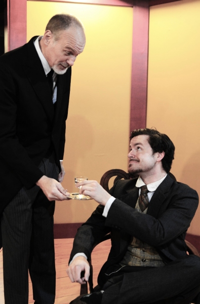 Photo Flash: Maryland Ensemble Theatre's THE IMPORTANCE OF BEING EARNEST, Begin. 10/18 Image