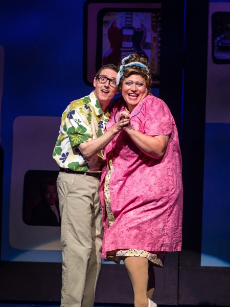 Photo Flash: First Look at Arizona Broadway Theatre's HAIRSPRAY Image