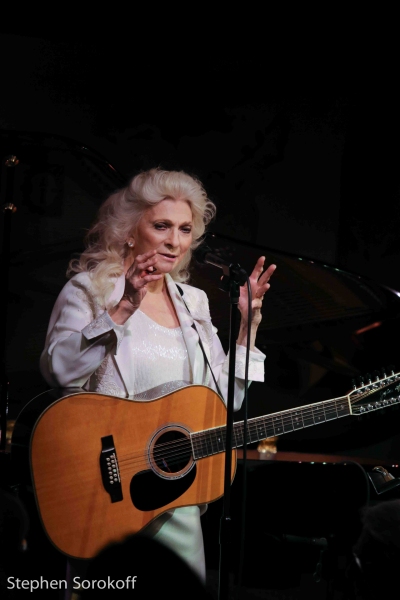 Photo Coverage: Judy Collins Returns to Cafe Carlyle Image