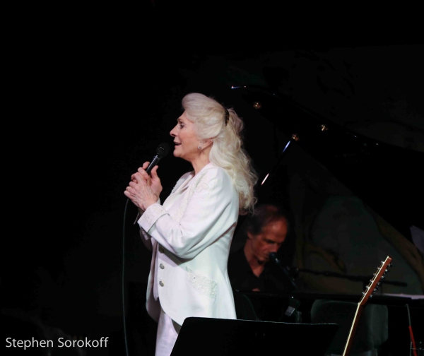 Photo Coverage: Judy Collins Returns to Cafe Carlyle Image