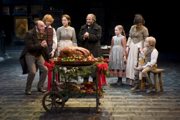 Photo Flash: First Look at J.C. Cutler, Bob Davis and More in Guthrie's A CHRISTMAS CAROL Image