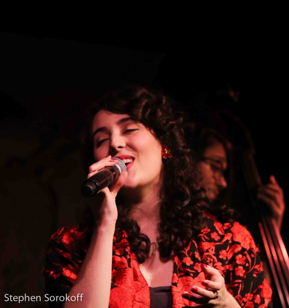 Photo Coverage: Tatiana Eva-Marie and Avalon Jazz Band Play Cafe Carlyle Late Night Image