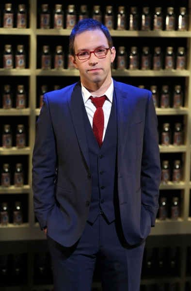 Photo Coverage: Neil Patrick Harris, Derek DelGaudio & Helder Guimaraes Preview NOTHING TO HIDE Image