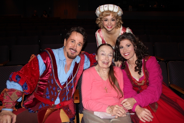 Photo Flash: Original 'Kate' Patricia Morrison Visits Cabrillo's KISS ME, KATE Image