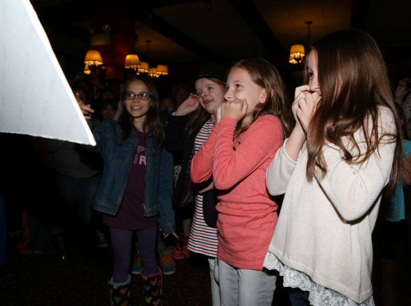 Photo Coverage: MATILDA's Leading Ladies Get Surprise Portrait at Sardi's Image