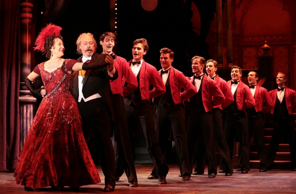 Photo Flash: First Look at Karen Ziemba and More in Drury Lane Theatre's HELLO, DOLLY! 