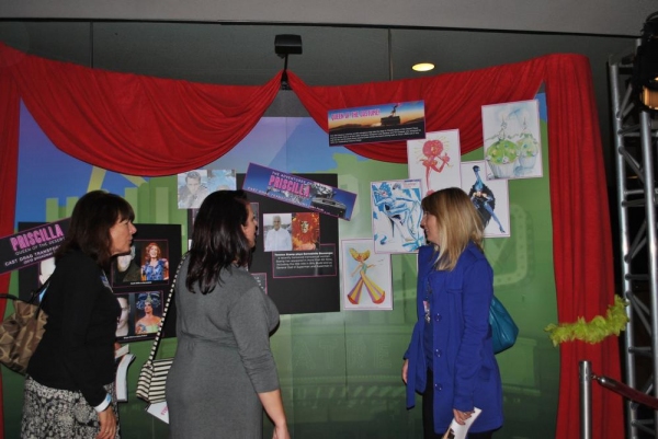 Photo Flash: PRISCILLA pre-show activities at Segerstrom Center Image