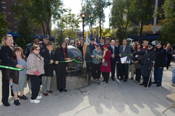 Photo Flash: NYC Parks Cuts Ribbon on Restoration of James Madison Plaza Image