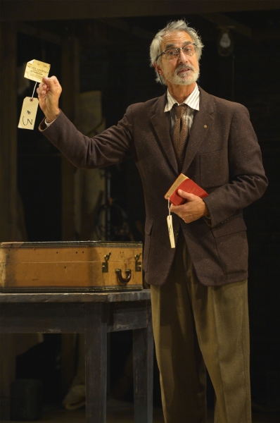 Photo Flash: First Look at David Strathairn in ACT's UNDERNEATH THE LINTEL  Image