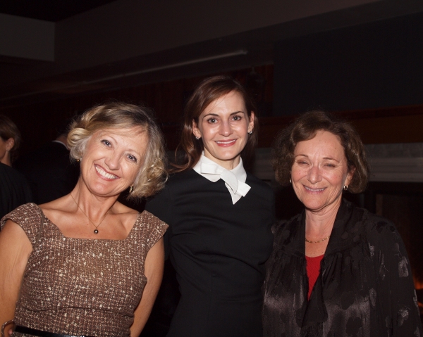 Lori Larsen, Deborah Puette, and Eileen T'Kaye Photo