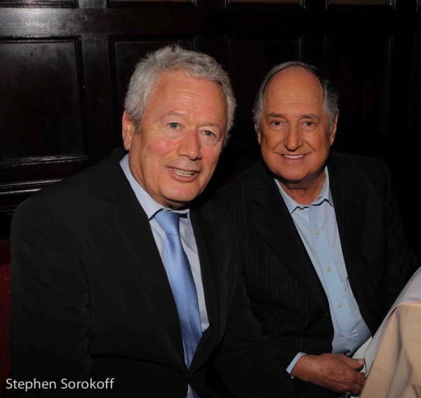 Photo Coverage: Neil Sedaka Attends Friars Tribute Show Image