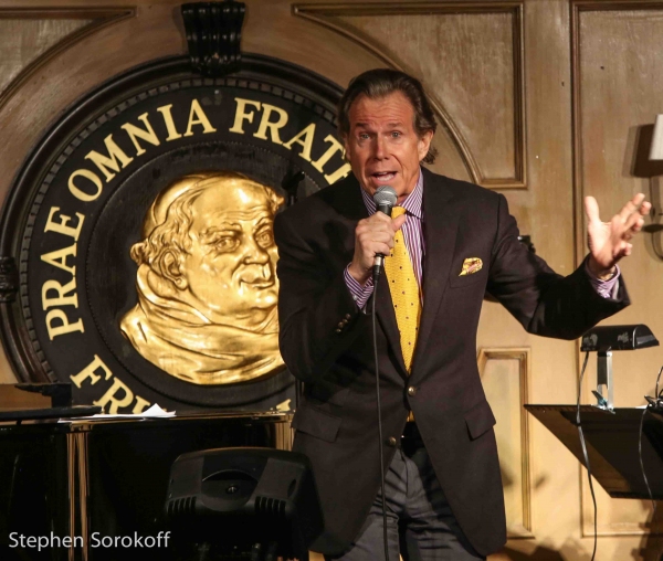 Photo Coverage: Neil Sedaka Attends Friars Tribute Show Image