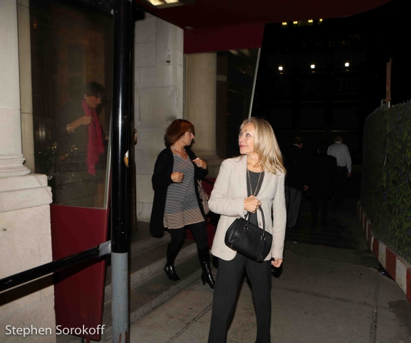 Photo Coverage: Neil Sedaka Attends Friars Tribute Show Image