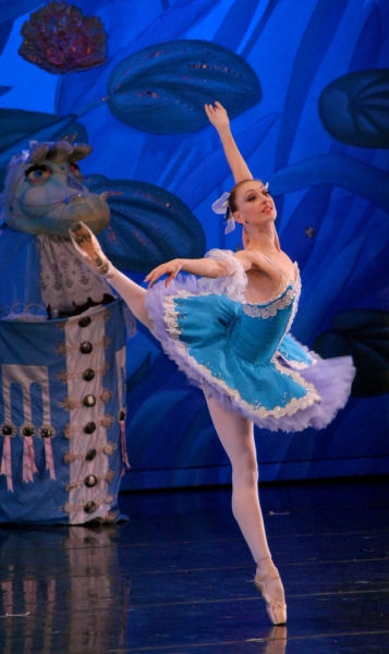 Photo Flash: First Look at Russian Ballet's GREAT RUSSIAN NUTCRACKER Image