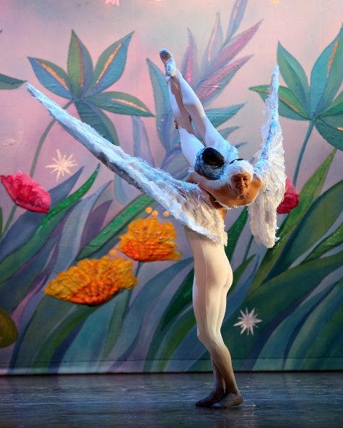 Photo Flash: First Look at Russian Ballet's GREAT RUSSIAN NUTCRACKER Image