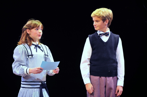 Photo Flash: First Look at Summer Naomi Smart & More in Marriott Theatre's MARY POPPINS 