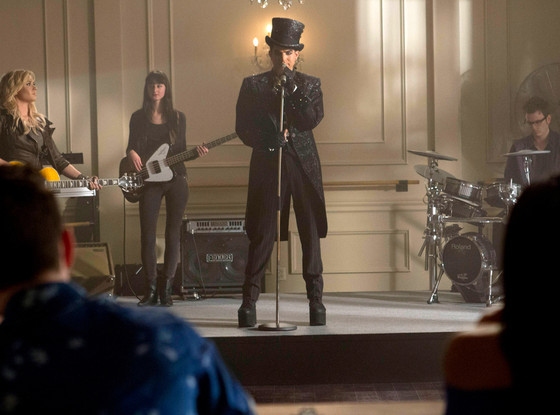 Photo Flash: Sneak Peek at Adam Lambert's GLEE Debut! Image